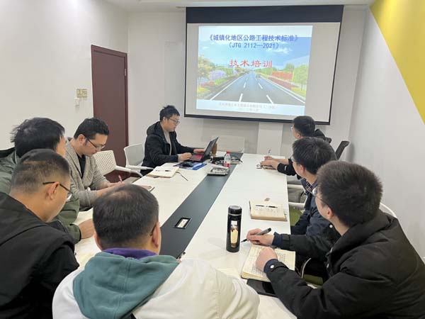 我公司開(kāi)展常態(tài)化技能培訓 (4).jpg